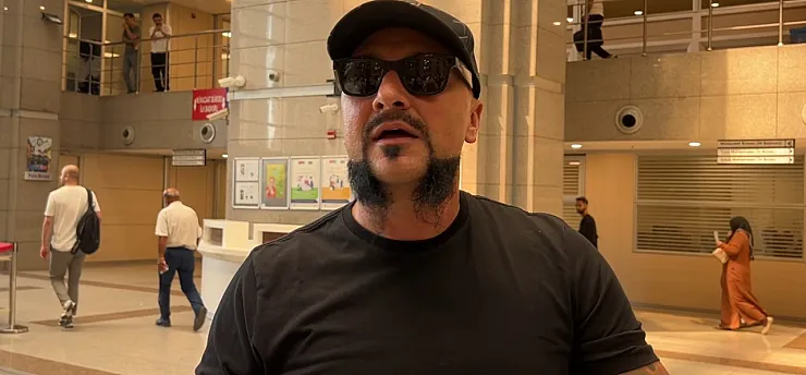 Hayko Cepkin'den adliye girişinde gazetecilere hakaret