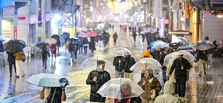 İstanbul'un da aralarında bulunduğu 5 ilde yarın için turuncu kodlu meteorolojik uyarı