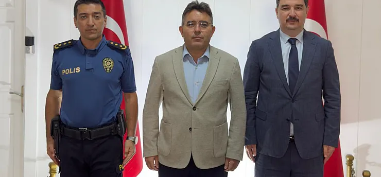 Marmaris'te görev değişikliği yapan emniyet müdürlerinden Kaymakam Kaya'ya ziyaret
