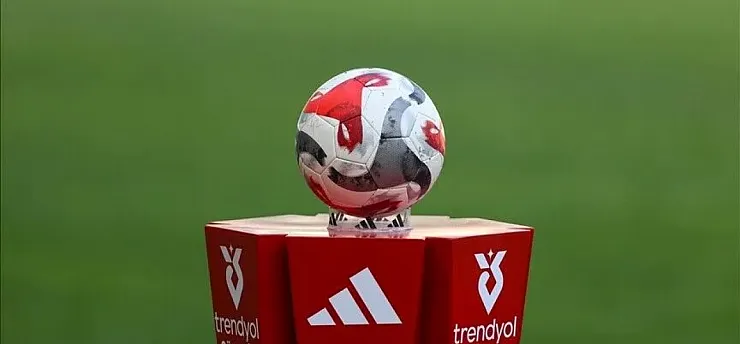 Süper Lig ne zaman başlıyor? Milli ara bitiyor, maçlar yeniden başlıyor