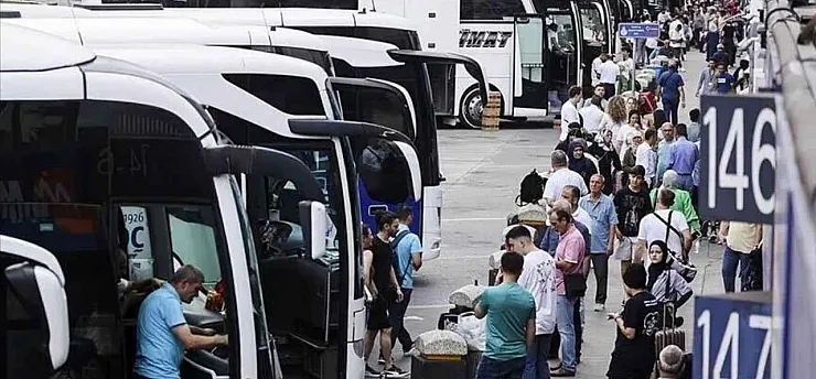 Türkiye'de geçen yıl yaklaşık 2,5 milyon kişi iller arasında göç etti