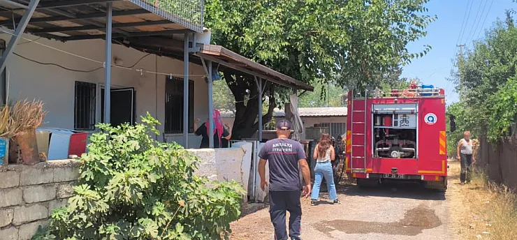 Uzaklaştırma kararı aldıran eşine sinirlenip evi ateşe verdi