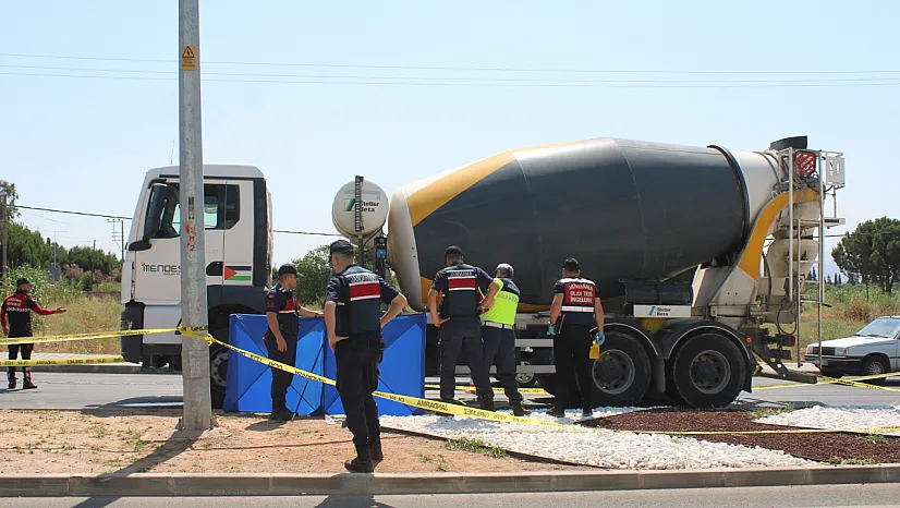 Beton mikserinin altında kalan yaşlı kadın hayatını kaybetti