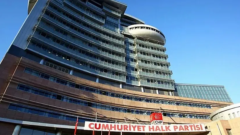 CHP'de İstifa Dalgası Büyüyor: 264 Eski Milletvekili Yeni Parti'ye Destek Kararı Aldı