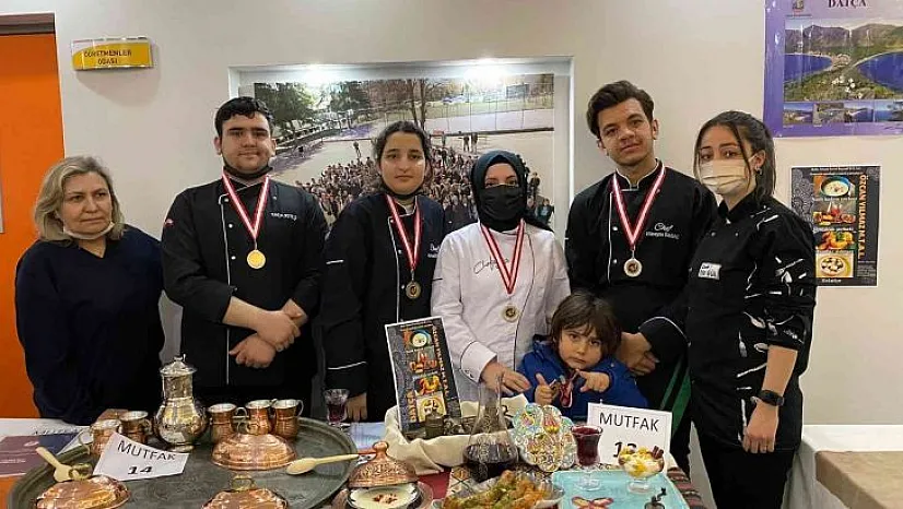 Datçalı öğrenciler 'Osmanlı Mutfağı Yemek Yarışması'ndan 5 gümüş madalya ile döndü
