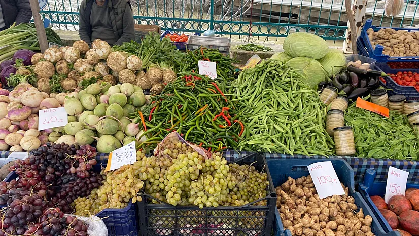 Fethiye Cuma Pazarı'nda güncel fiyat listesi: Meyve ve sebze fiyatları dudak uçuklattı