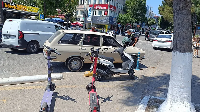 Fethiye'de Kaymakamlık otoparkı girişini kapatan araca polis cezası