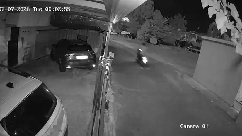 Gece yarısı patlatılan havai fişek, mahalleyi ayağa kaldırdı: Kimi deprem sandı, kimi maç var zannetti