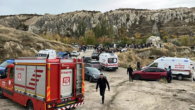 Kapadokya'da peribacası yıkıldı: Ölü ve yaralılar var