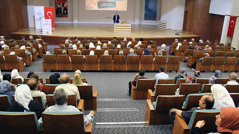 Muğlalı hacı adaylarına bilgilendirme toplantısı