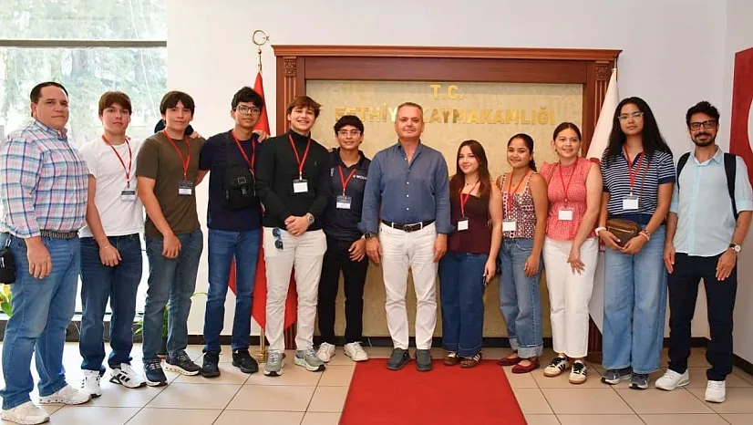 Nikaragua ve Guatemalalı genç girişimcilerden Fethiye Kaymakamı Akkaya'ya ziyaret