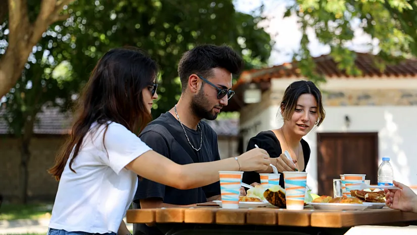 Tarihi Narlı Kahvesi'ne Yoğun İlgi