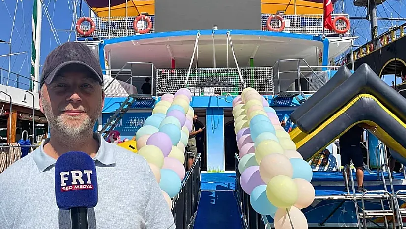 Fethiye'de Mavi Bilet'in Hayata Geçirdiği Toys Boat İlk Seferine Başladı
