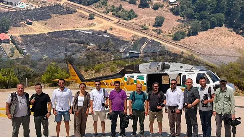 Fethiye yangınının ardından havadan inceleme: Karacabey ve basın mensupları bölgede