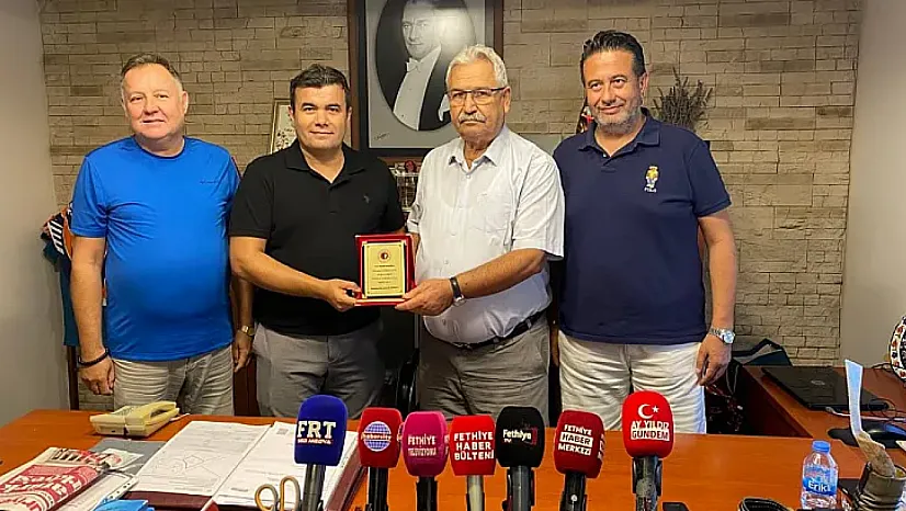Fethiyespor'dan Esnaf Hastanesi'ne Teşekkür Ziyareti