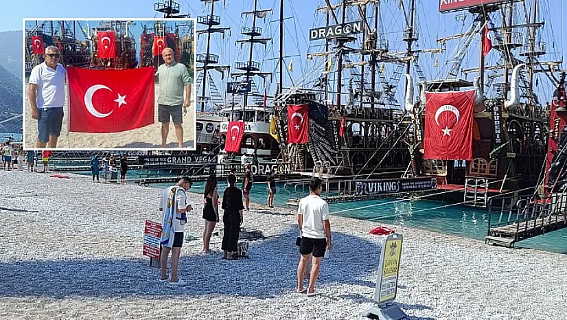 Ölüdeniz'de 1 Temmuz Denizcilik ve Kabotaj Bayramı denizde coşkuyla kutlandı