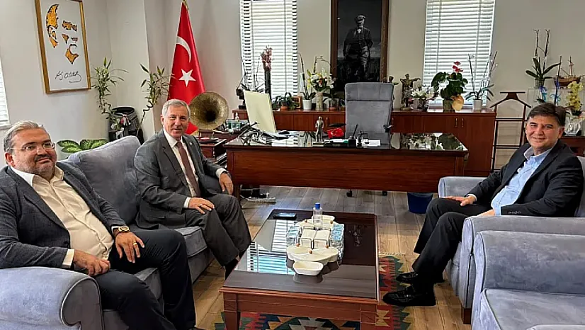 Özdağ'dan Fethiye Belediye Başkanı Karaca'ya geçmiş olsun ziyareti