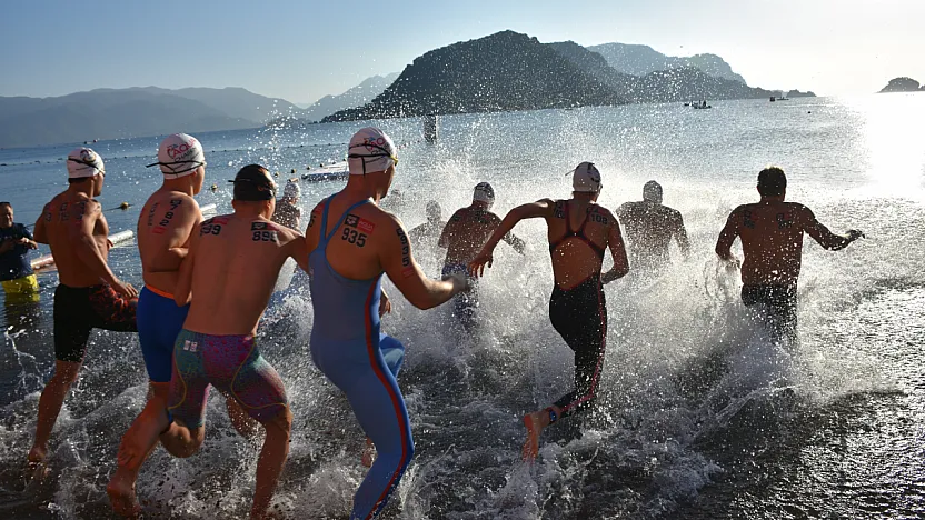 27. Uluslararası Arena AquaChallenge Yüzme Şampiyonası, Marmaris'te başladı