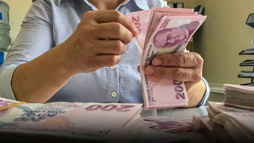 3600 günle emeklilik formülü belli oldu: Kimler, kaç yaşında emekli olabilir?