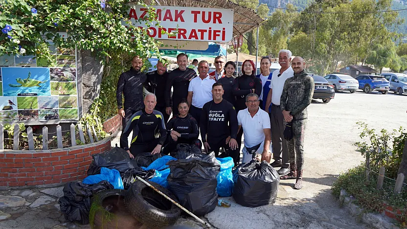 Akyaka Kadın Azmağı'nda dip temizliği
