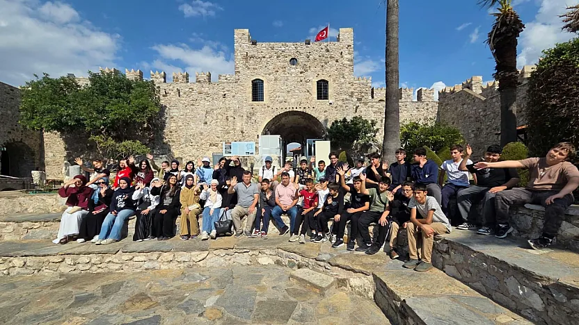 Alanyalı öğrenciler Marmaris'in tarihini keşfetti