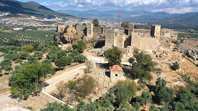 Beçin Kalesi'nde tarihi miras geleceğe taşınıyor