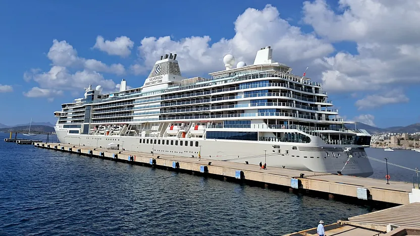Bodrum'a 'Silver Nova' kruvaziyeriyle 681 turist geldi