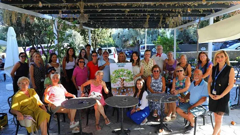 Bodrum'da emeklilere hem dijital hem psikolojik destek
