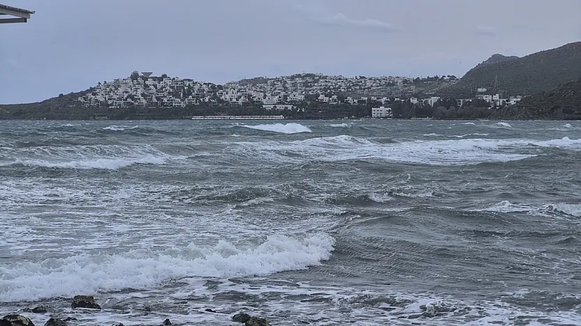 Bodrum'da feribot seferleri iptal edildi