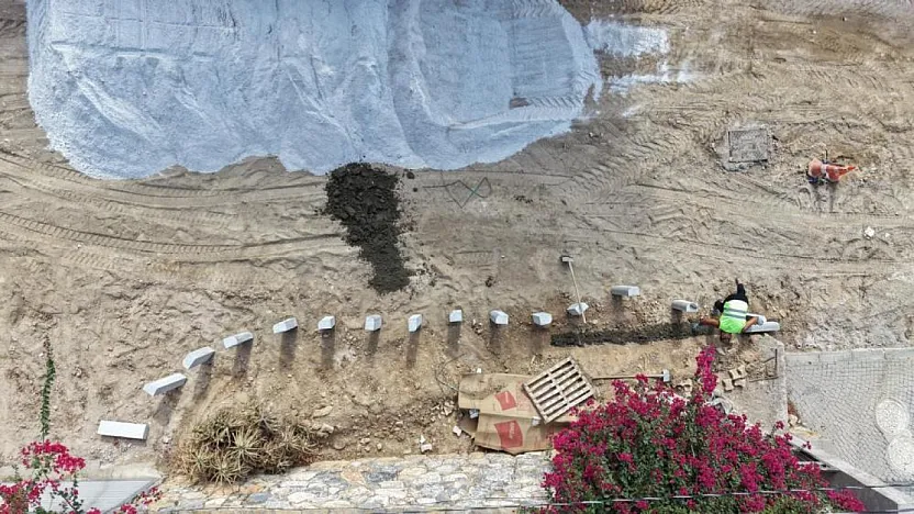 Bodrum'da parke yol çalışmaları sürüyor