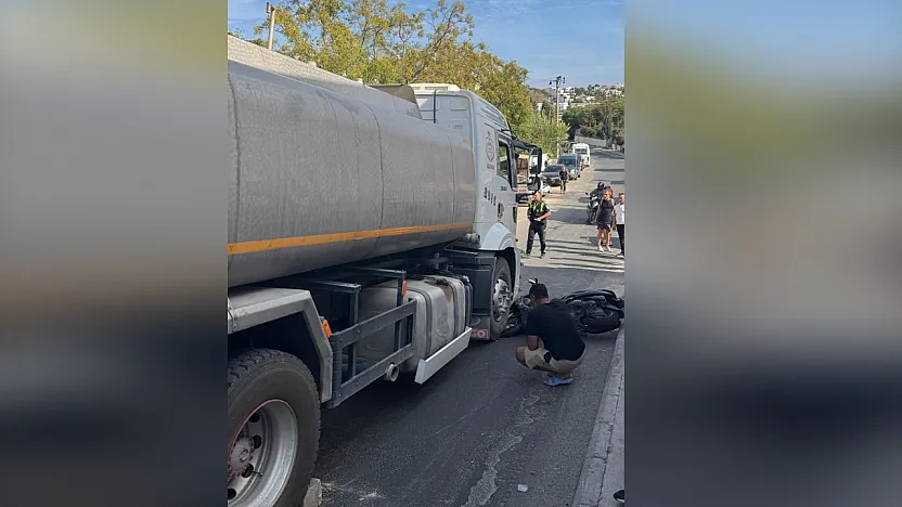 Bodrum'da su tankerinin altında sıkışan motosiklet sürücüsü kurtarıldı