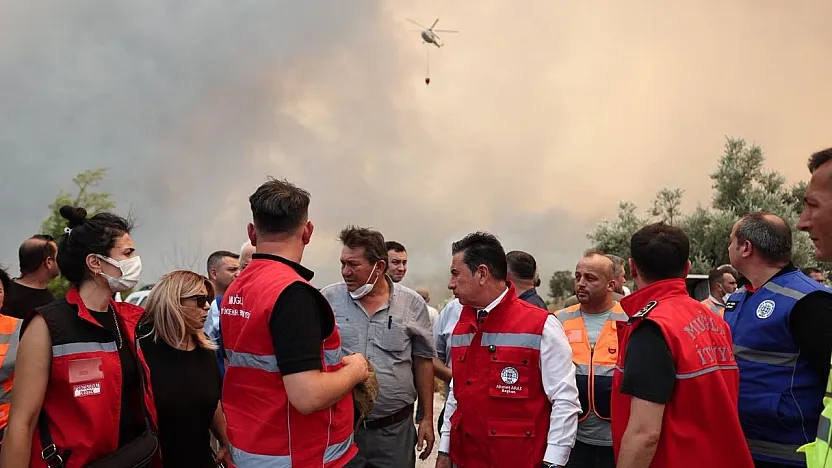 Büyükşehir Tüm Gücüyle Yangın Sahasında