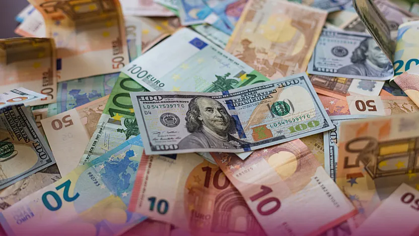 Dolar ve Euro kuru bugün ne kadar oldu? 19 Ekim 2026 güncel döviz fiyatları