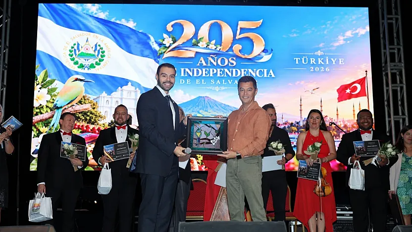 El Salvador'un müziği Marmaris'te yankılandı