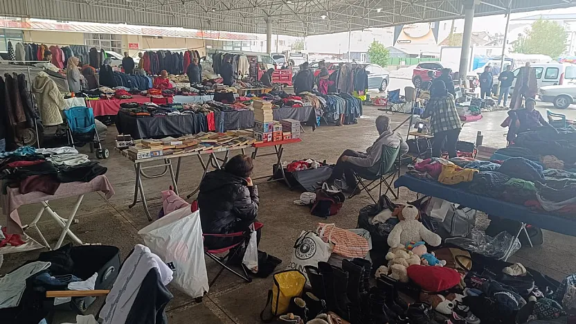 Fethiye'de Çalıca İkinci El Pazarı'nda uygun fiyatlı alışveriş imkanı
