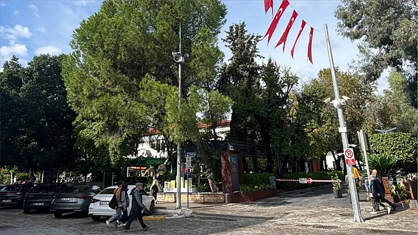 Fethiye'de Cumhuriyet marşları gün boyu yankılandı