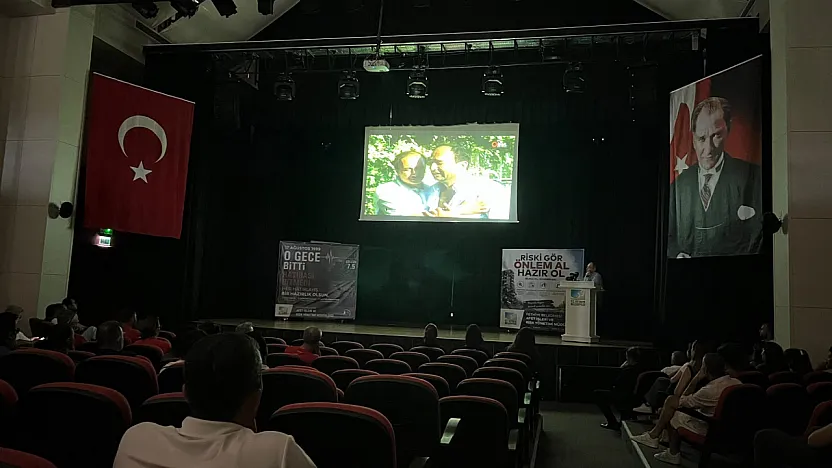 Fethiye'de 'Deprem Bilinçlendirme' semineri: 'Afetler engellenemez, kayıplar azaltılabilir'