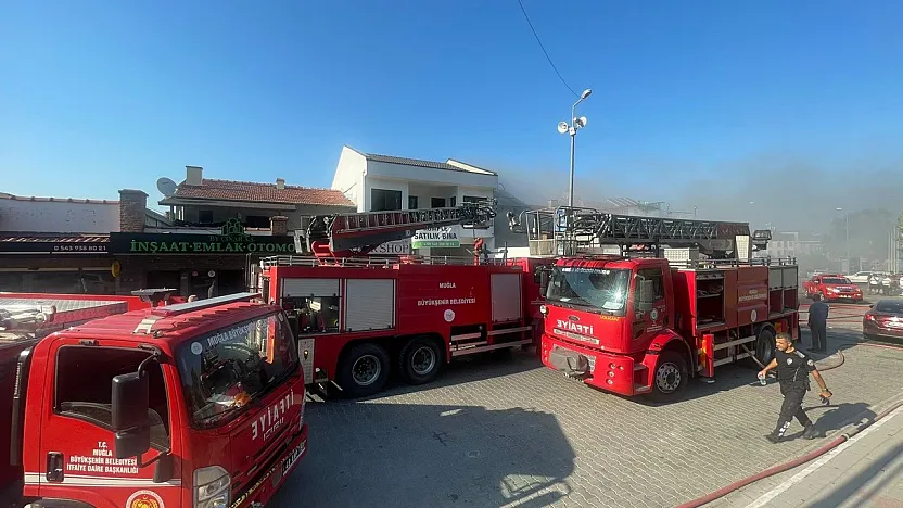 Fethiye'de İş Yeri Yangını: İtfaiyenin Hızlı Müdahalesi Faciayı Önledi!