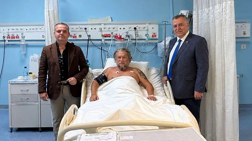 Fethiye'de Kaymakam Akkaya ve Başkan Çıralı'dan Seda Köktener'e geçmiş olsun ziyareti