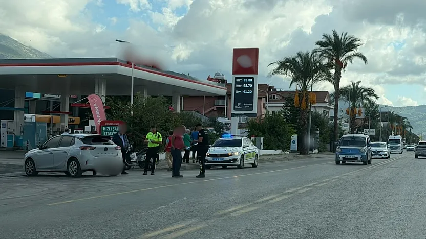 Fethiye'de motosiklet ile otomobil çarpıştı