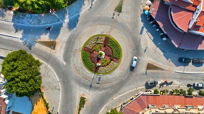 Fethiye'de ulaşımı rahatlatacak akıllı kavşak uygulaması hayata geçirildi