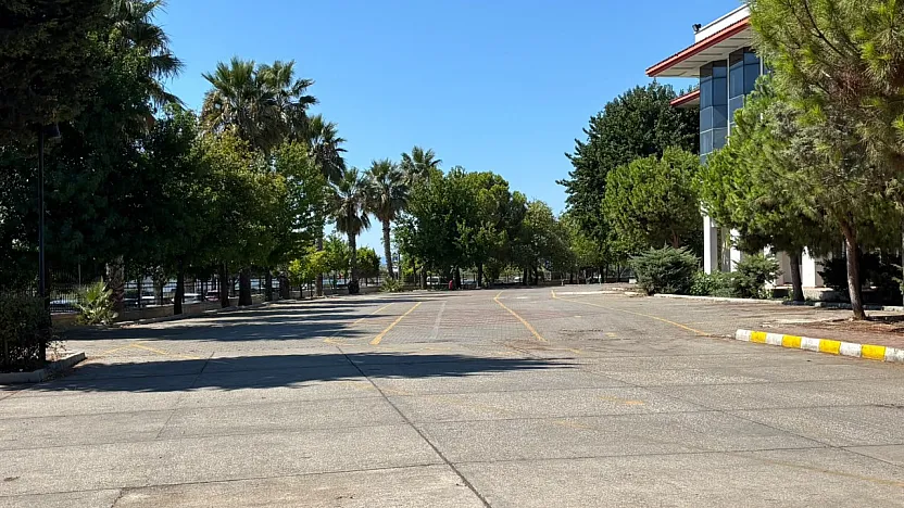 Fethiye Devlet Hastanesi'nde tatbikat hazırlığı: Personel otoparkı boşaltıldı