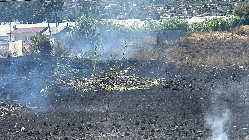 Fethiye Karaçulha Çevre Yolu'nda Anız Yangını