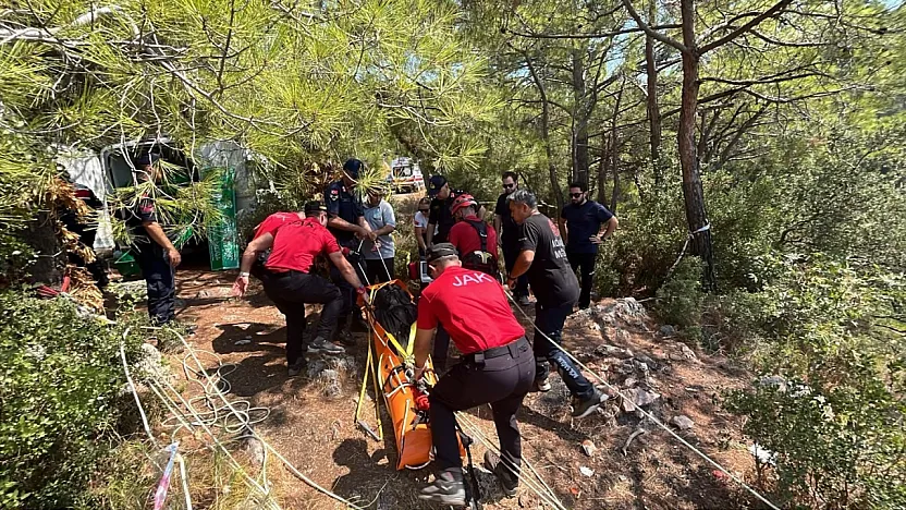 Fethiye Kayaköy'de yüksekten düşen 45 yaşındaki şahıs hayatını kaybetti