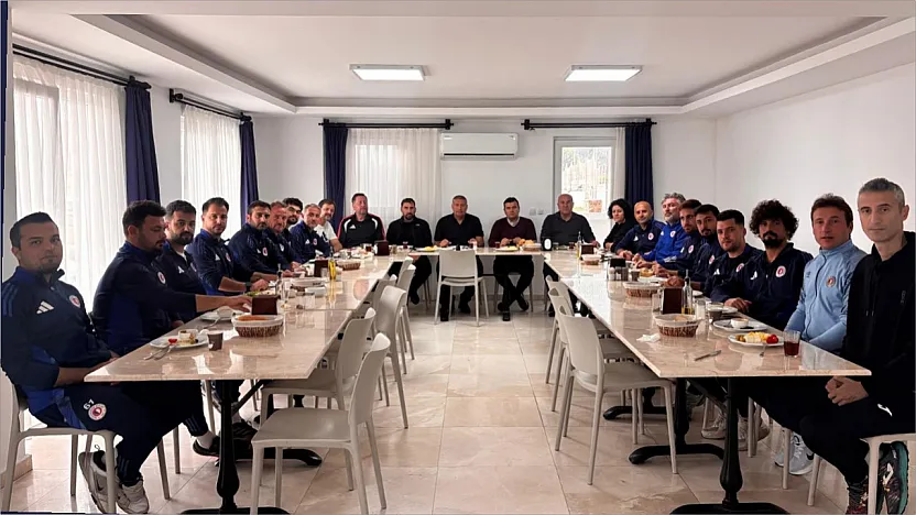 Fethiyespor'da Birlik ve Beraberlik Kahvaltısı