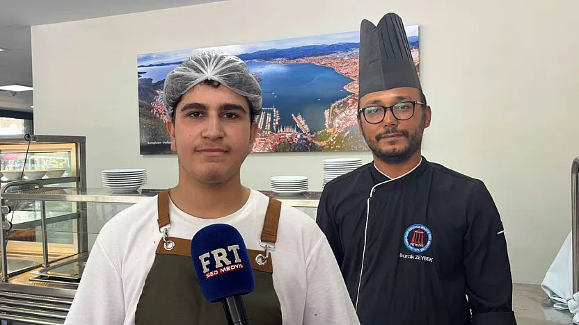 Hem eğitim hem hizmet: Fethiye'de öğrenciler mutfakta, vatandaş sofrada