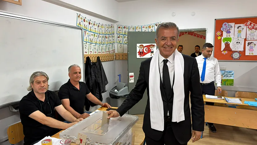 Kemal Hıra Oyunu Kullandı