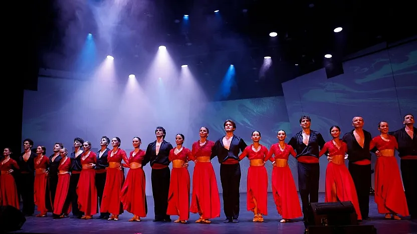 Kosova Ulusal Balesi, Bodrum'da sanatseverlerle buluştu