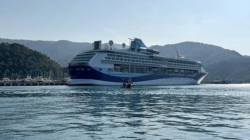 'Marella Discovery' kruvaziyeri Marmaris'e 1765 turist getirdi