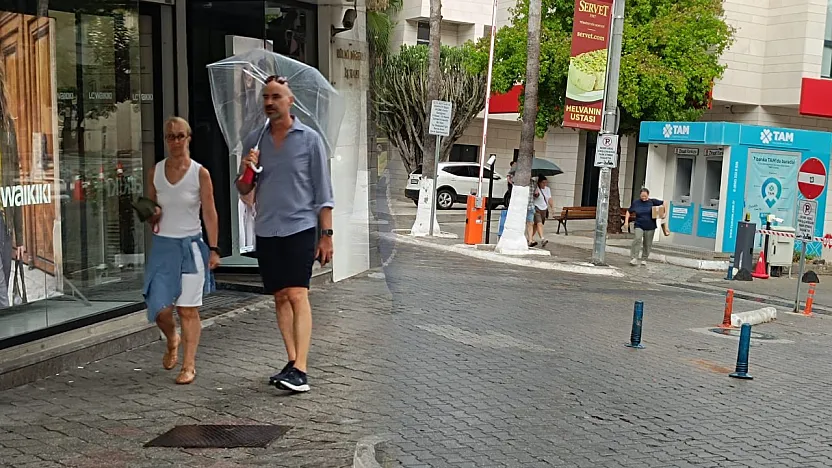 Meteoroloji uyarmıştı! Fethiye'de beklenen yağmur başladı